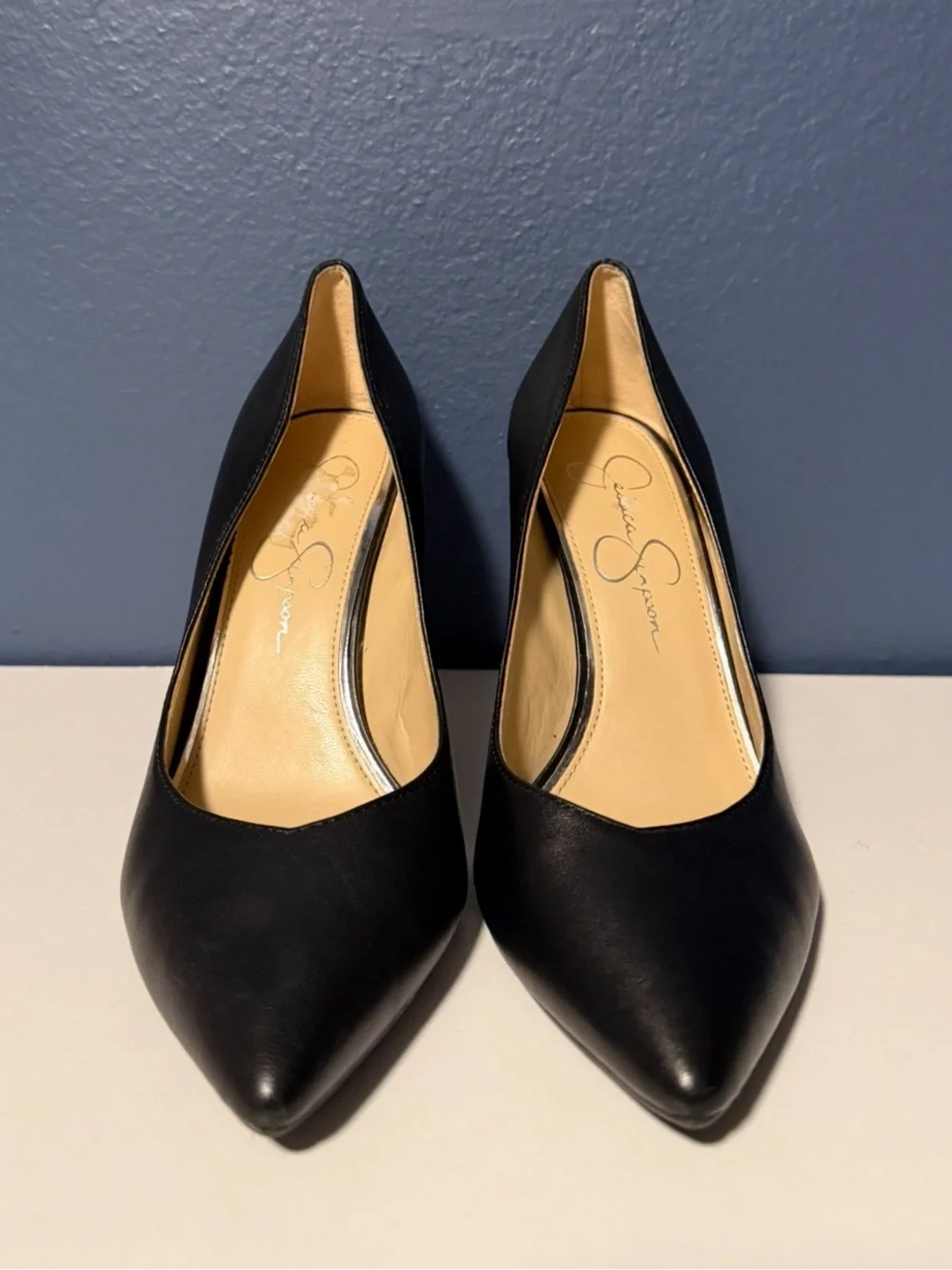 Jessica Simpson elegant black